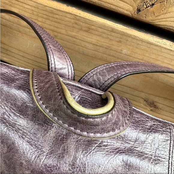 Rare Coach Distressed Leather Drawstring Backpack - Picture 10 of 11